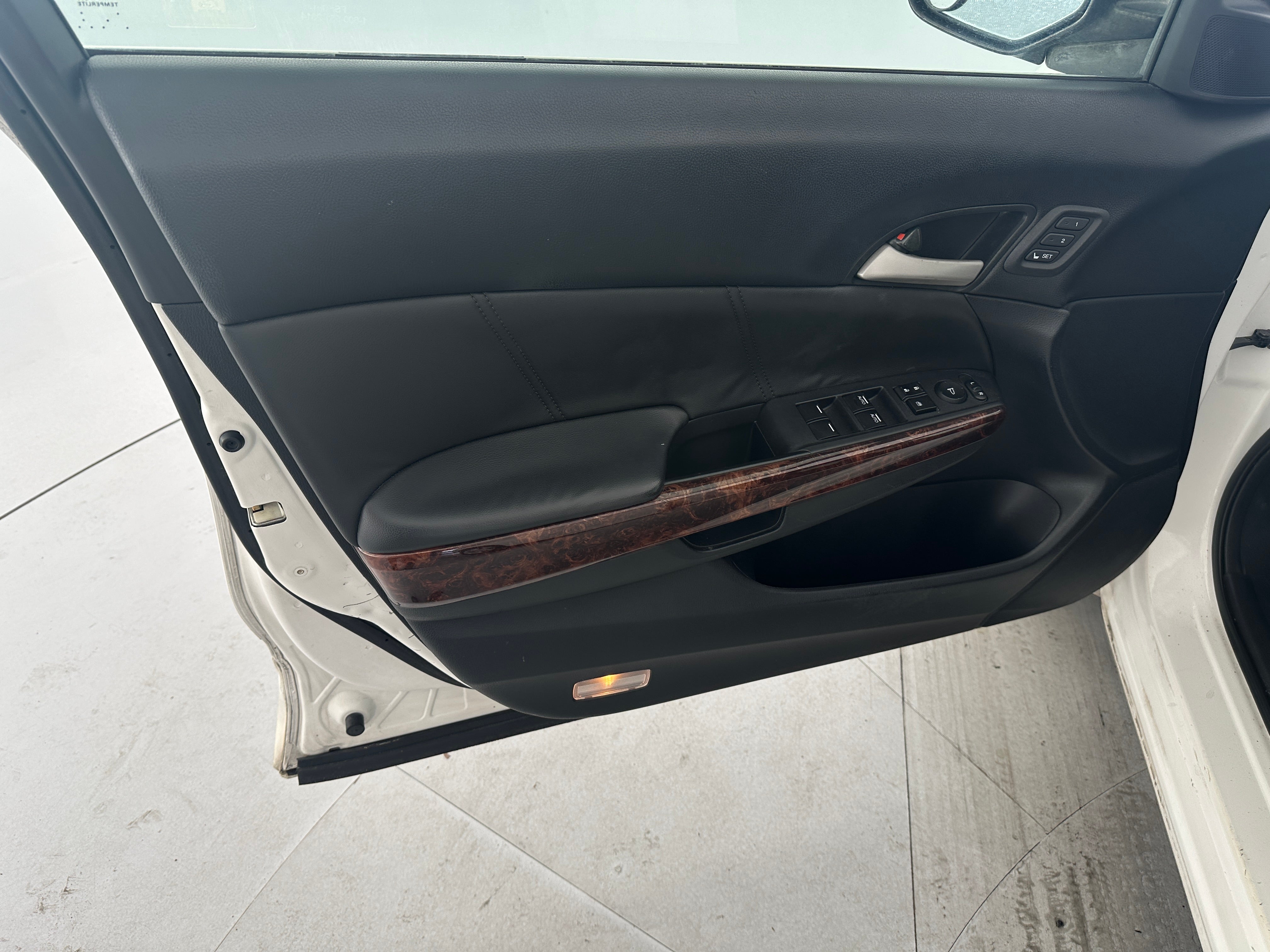 honda accord crosstour 2010 5J6TF1H52AL002375 image honda accord crosstour 2010 5J6TF1H52AL002375 image